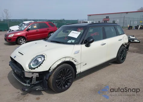 2020 Mini Clubman Cooper S z USA, uszkodzony, nr VIN WMWXJ1C04L2M33050